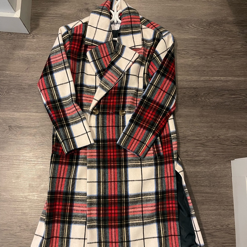 Long, plaid dress coat, size small, worn once, like new.